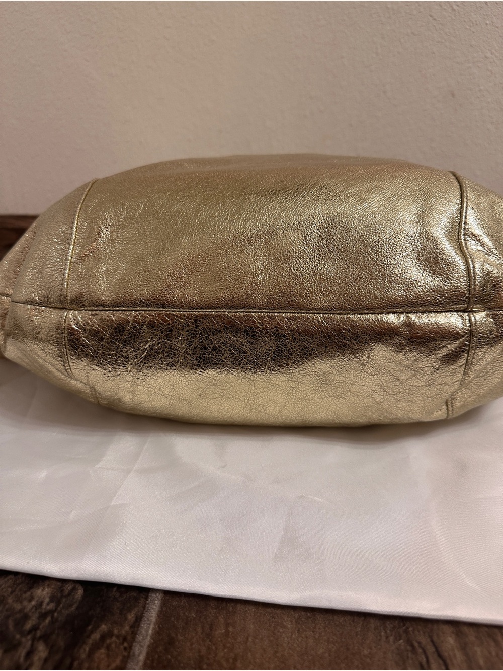 Rare 2012 Coach Poppy "Jazzy" Hobo Crossbody Bag Metallic Gold Leather 20384E - Picture 8 of 16